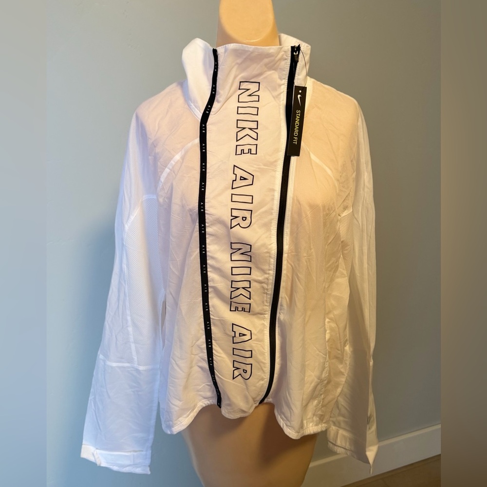 🌶️ NWT Nike Air Women's Running Jacket. Size Large